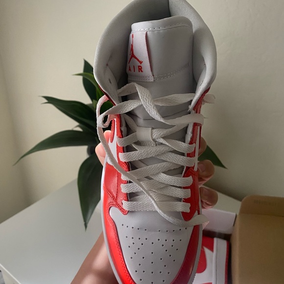 Habanero Red Nike Jordans - Picture 4 of 5